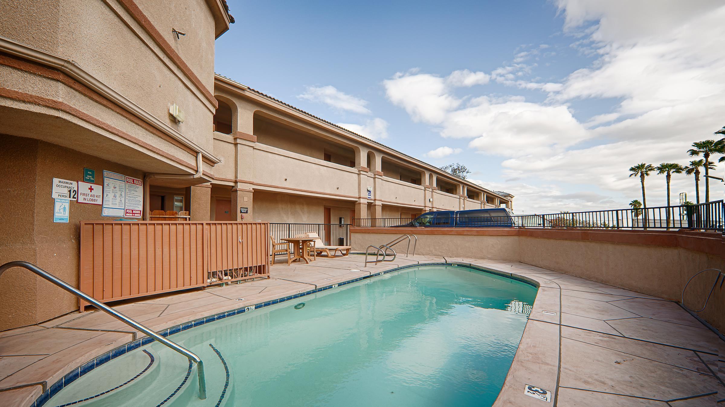 Best Western Kettleman City Inn & Suites Dış mekan fotoğraf